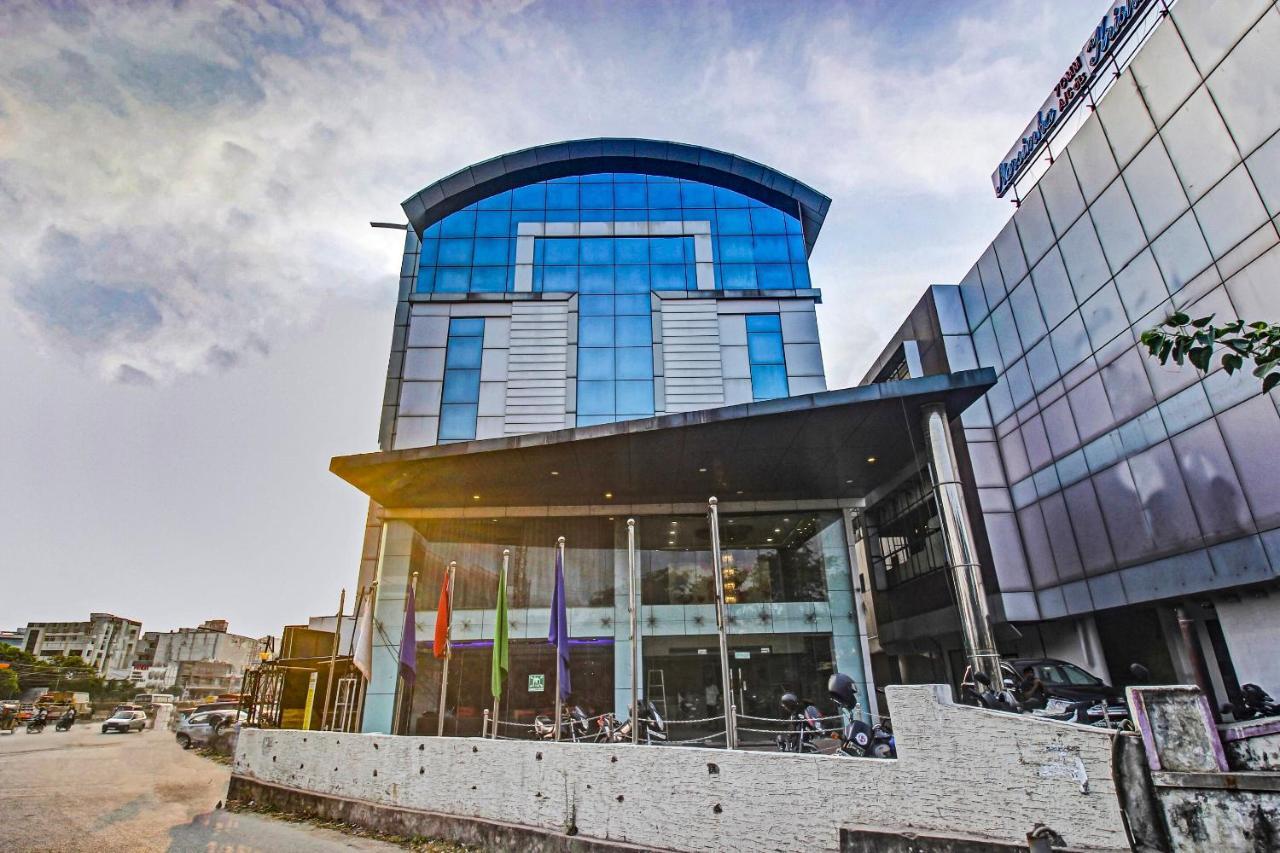 Oyo Townhouse 707 Grand Krishna Hotel Hyderabad Eksteriør billede