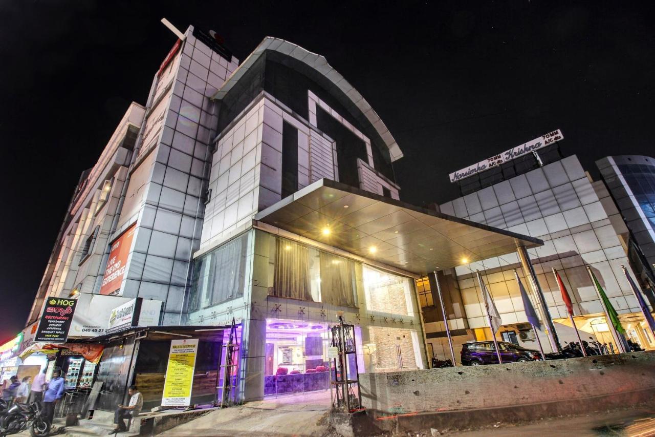 Oyo Townhouse 707 Grand Krishna Hotel Hyderabad Eksteriør billede